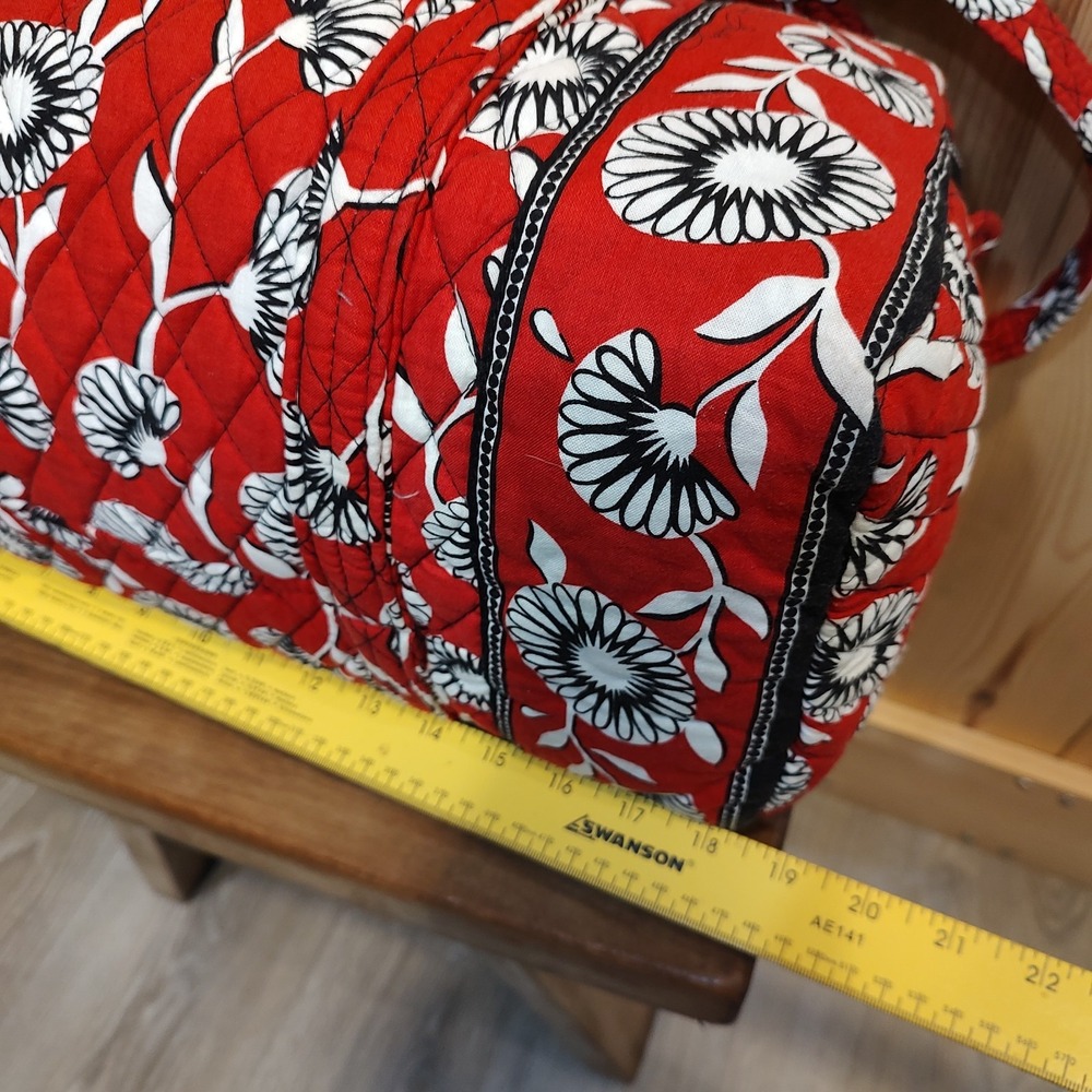 Vera Bradley Large Duffel Bag Red Deco Daisy XL Duffel Weekender Travel Tote Zip - Picture 4 of 8